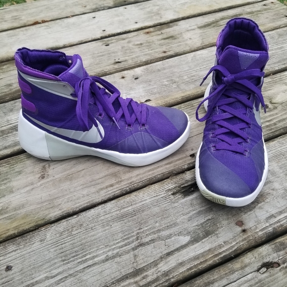 nike zoom hyperdunk purple